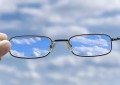近视眼镜好坏的鉴别方法（5个方法教你如何挑选一副合适的近视眼镜）