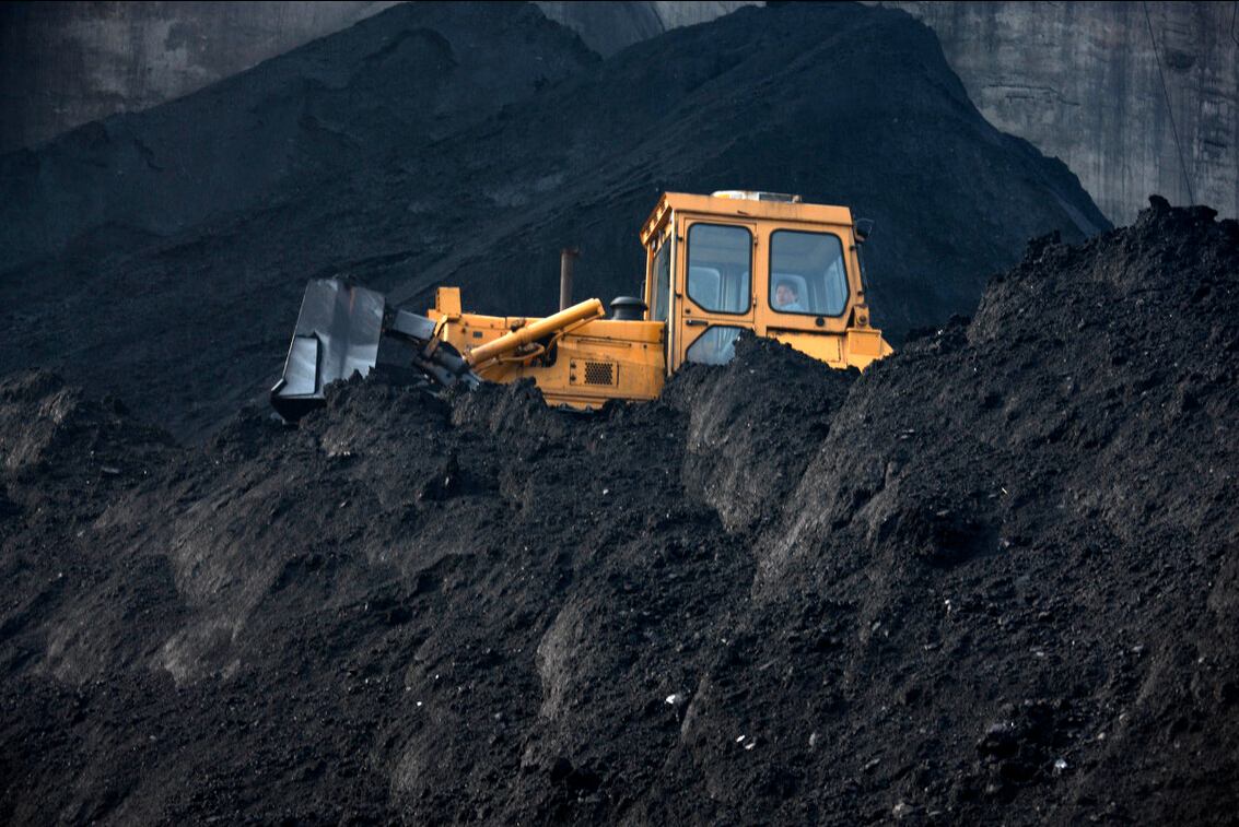 中国煤炭储量占世界比例（中国每年开发多少煤炭储量）