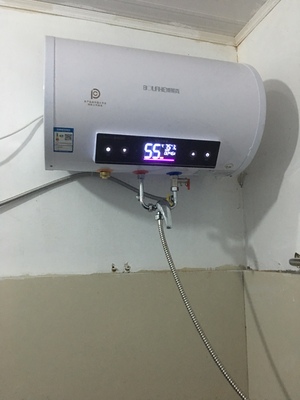 燃气热水器24小时开着费电吗（燃气热水器一天用多少燃气费）