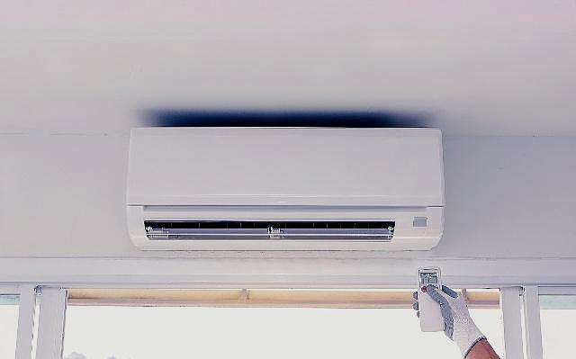 空调温度控制系统原理（空调系统如何控制风量）