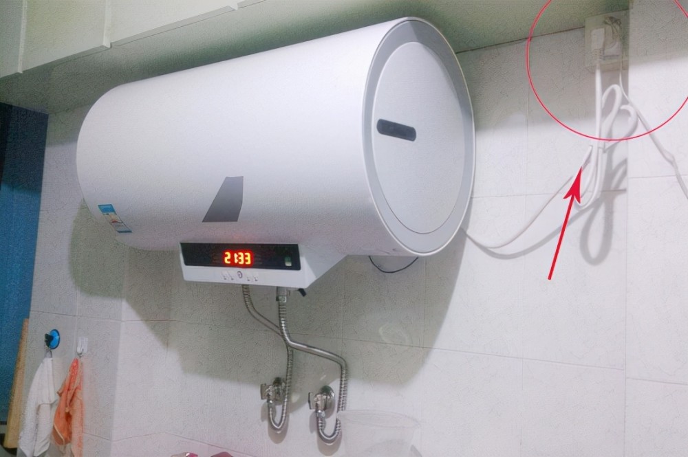 燃气热水器24小时开着费电吗（燃气热水器一天用多少燃气费）