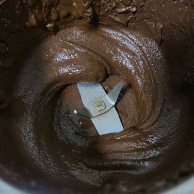 巧克力制作过程（在家如何制作巧克力）