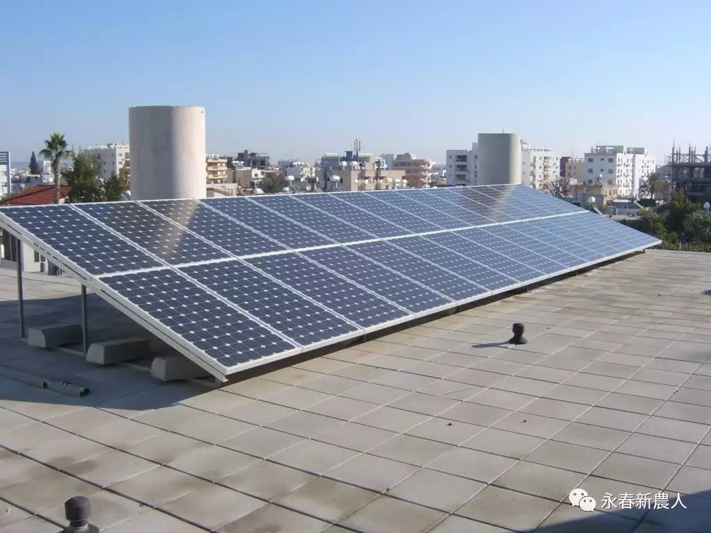 太阳能电池板的工作原理是什么（图解太阳能电池板的发电原理）