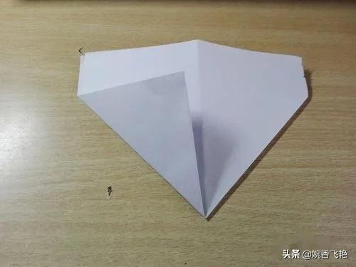 小船怎么叠（纸船的折叠方法）