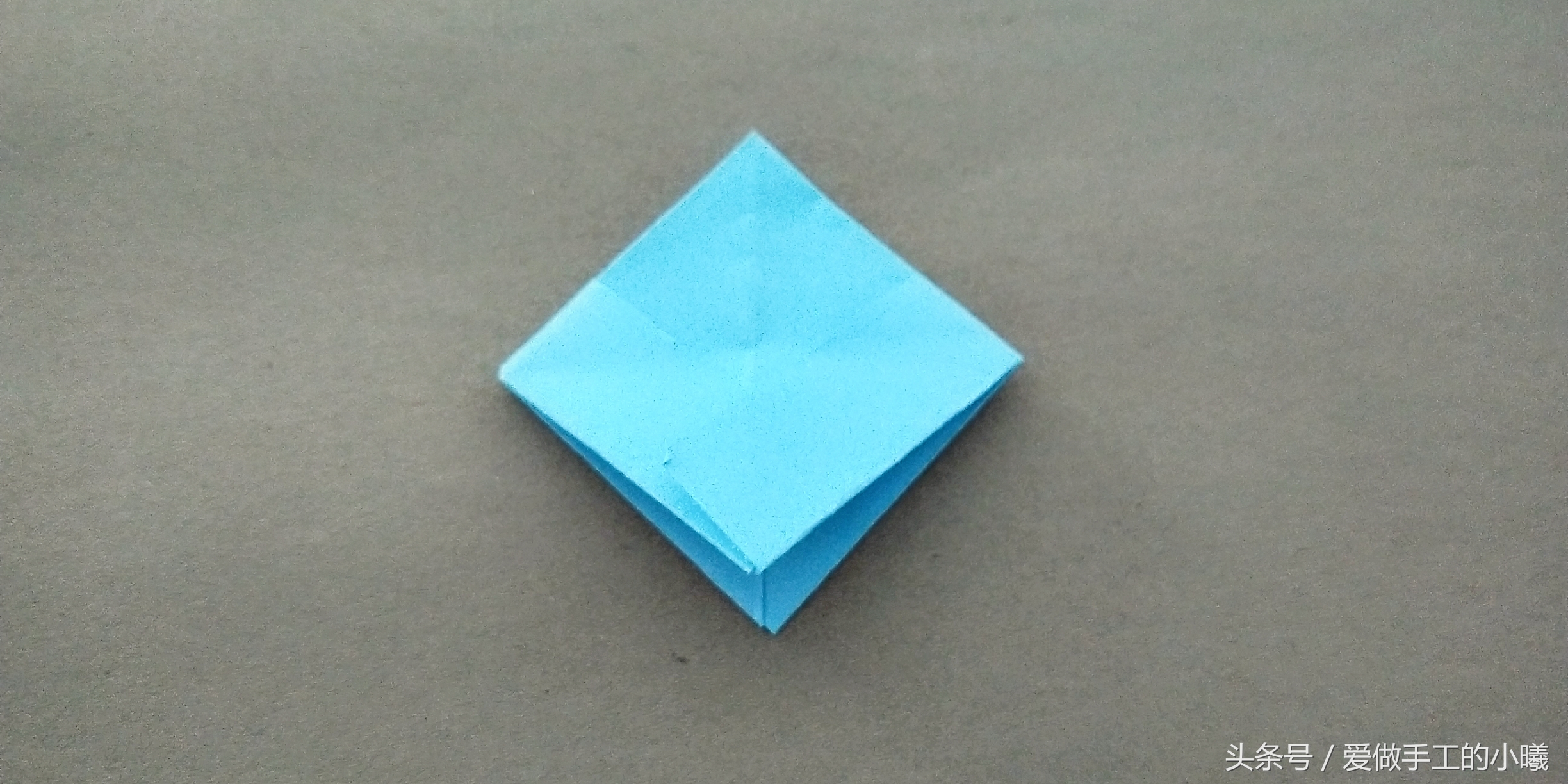 折纸船怎么折的（简单小船折纸教程）