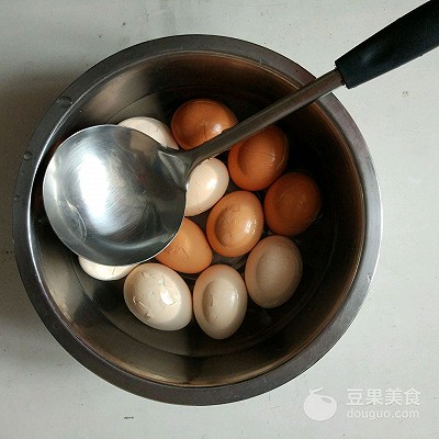 茶叶蛋的制作方法（卤茶叶蛋的做法及配方）