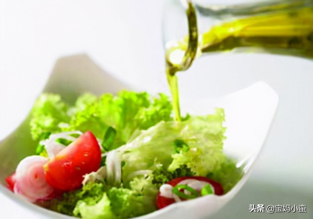 橄榄油的食用方法有哪些（橄榄油简单又常见的吃法）