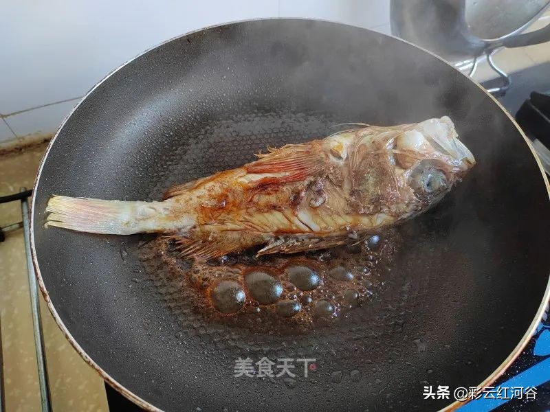 红石斑鱼怎么做最好吃（石斑鱼的家常做法）