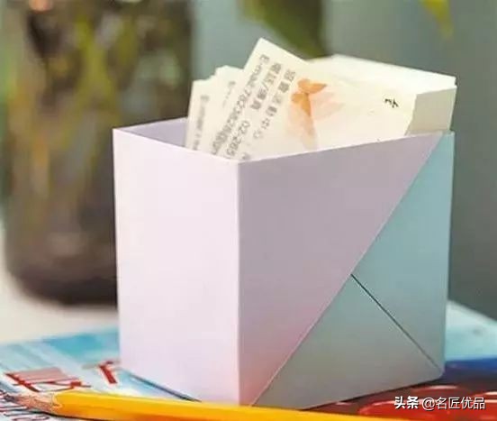 纸盒怎么折（非常实用的纸箱折纸教程）