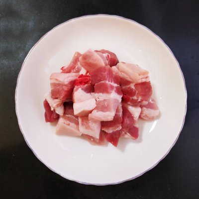 红烧肉配料（正宗红烧肉的做法步骤）
