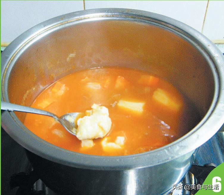 俄式罗宋汤的经典做法（酸甜开胃看一遍就学会）