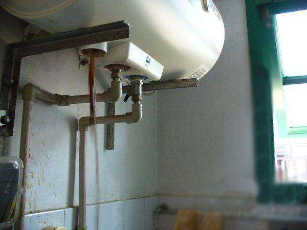 电热水器怎么清洗水垢（电热水器除水垢清洁养护知识）