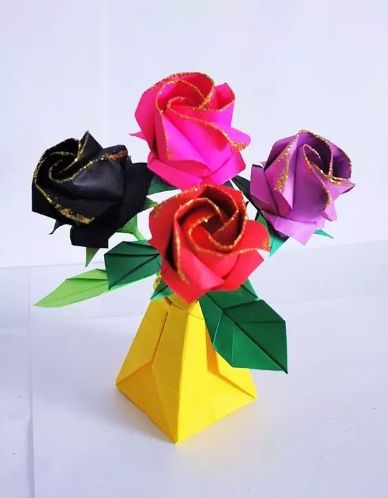 怎样叠玫瑰花（折纸玫瑰花教程一步一步图解）
