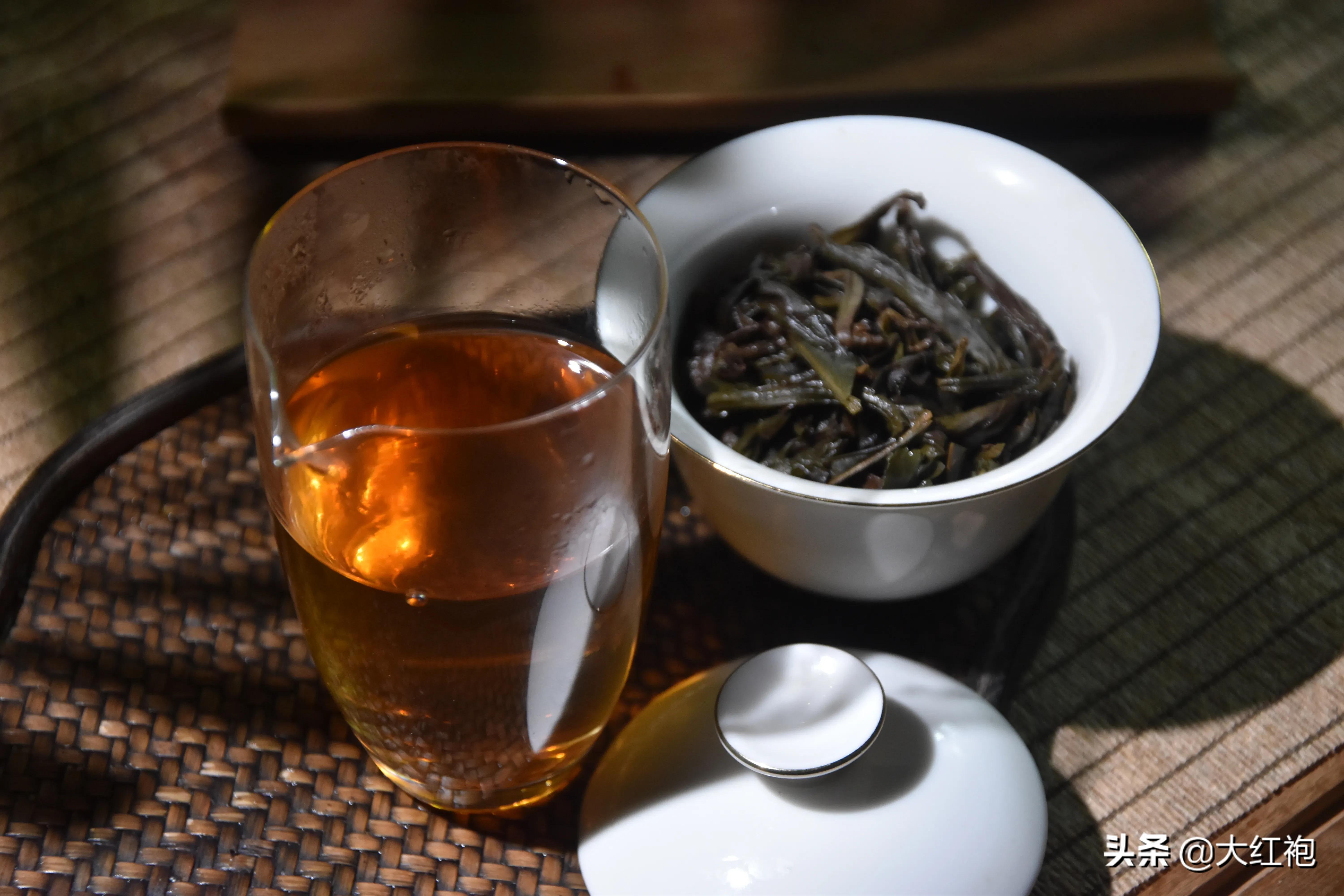 岩茶有哪些品种（一分钟读懂岩茶的5大分类）