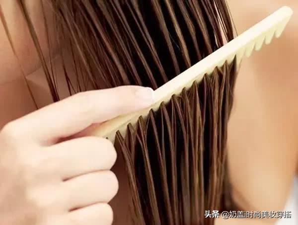 软化头发能保持多久（使头发柔顺的正确护理方法）