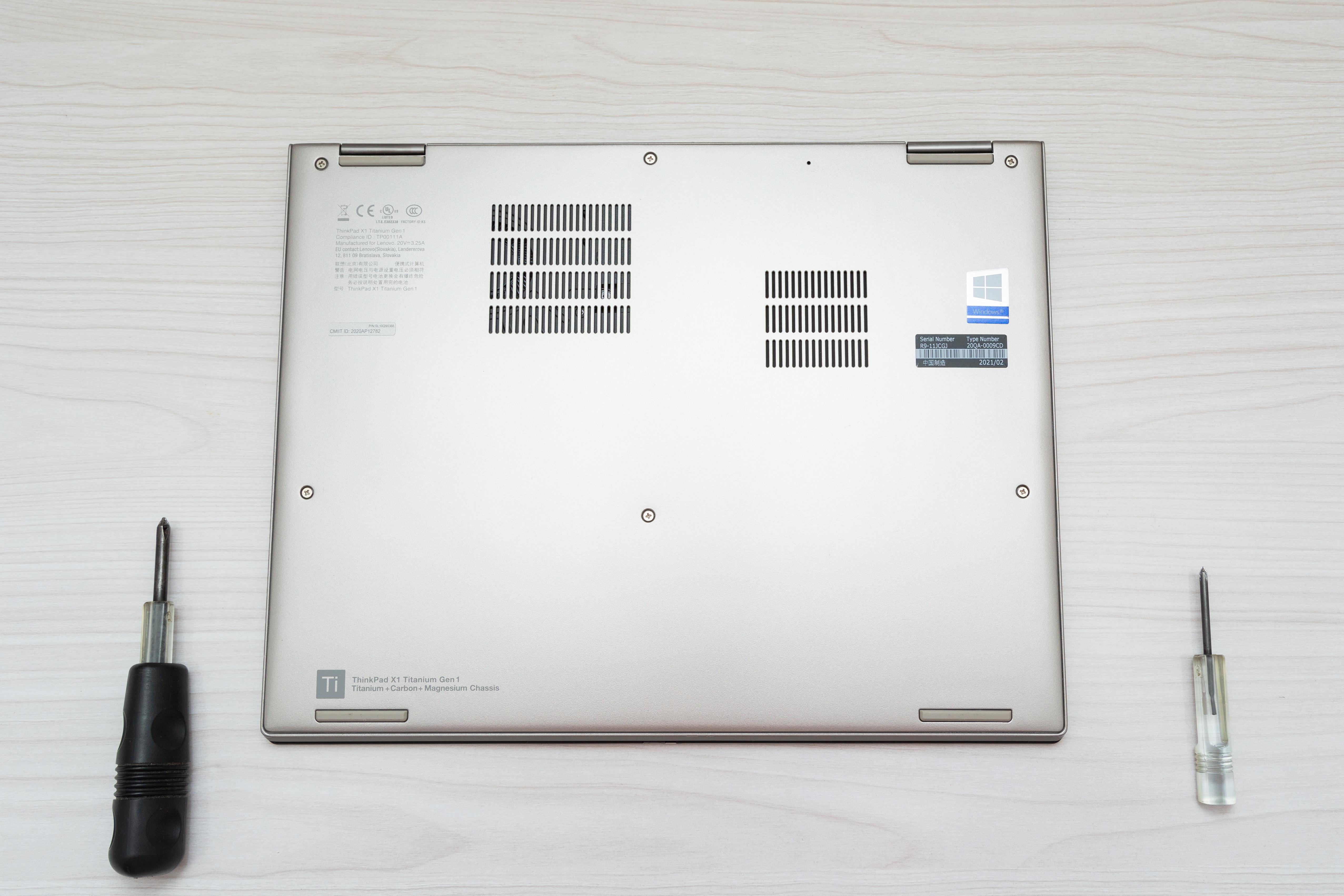 thinkpad一体机拆机图解（ThinkPad X1 Titanium详细拆机评测）